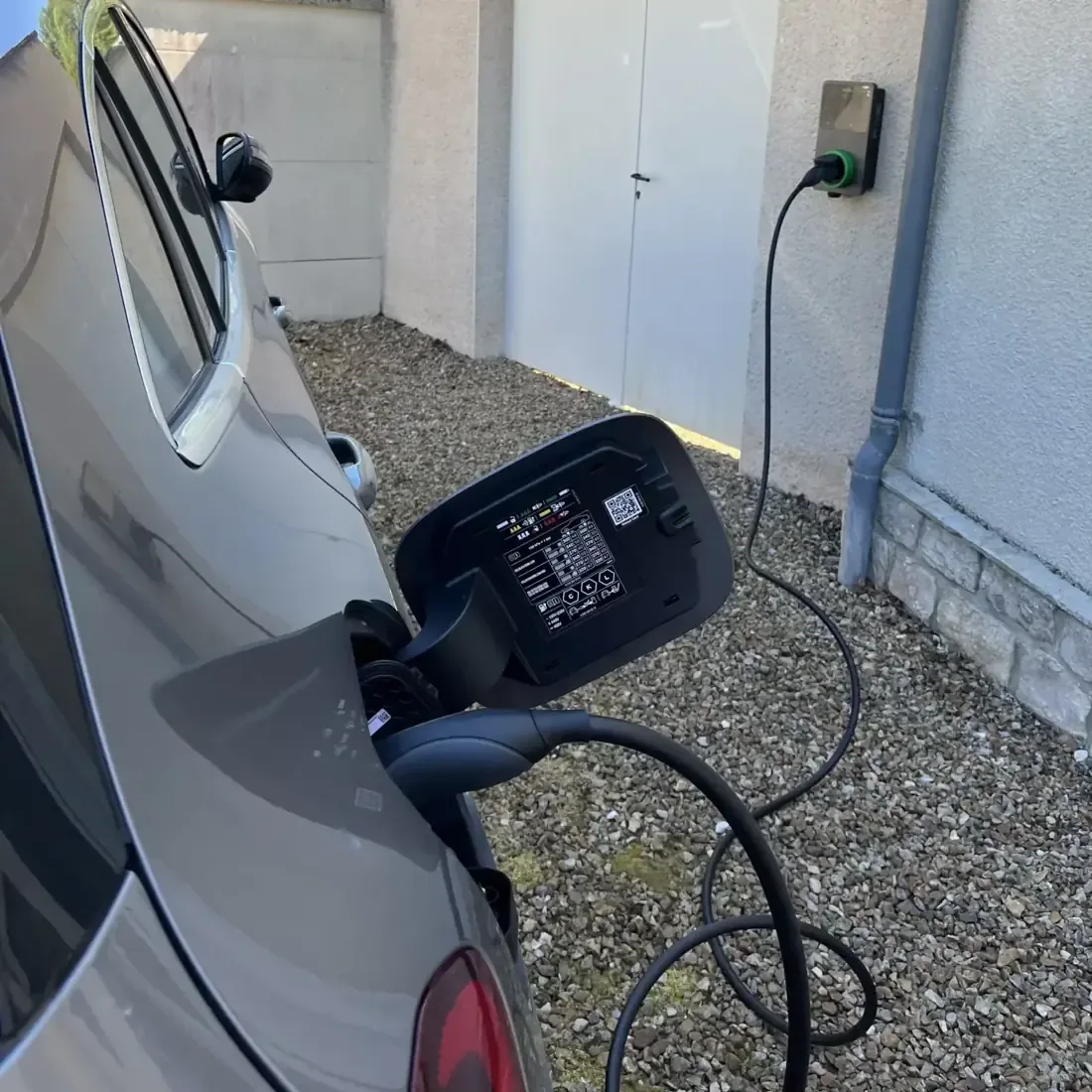 Borne de recharge IRVE à Cholet Borne de recharge IRVE à Cholet